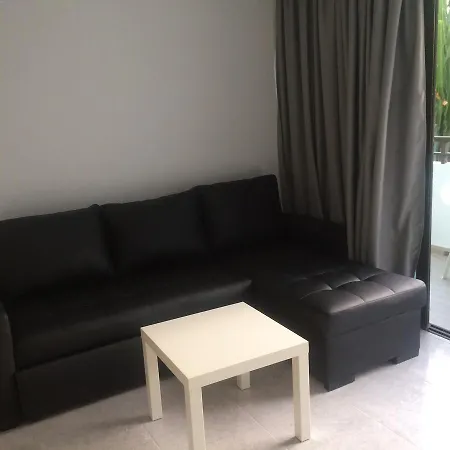 La Siesta *