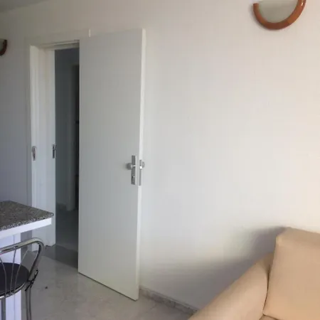 La Siesta *